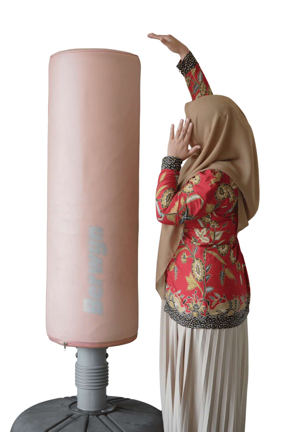 Berwyn Samsak Standing